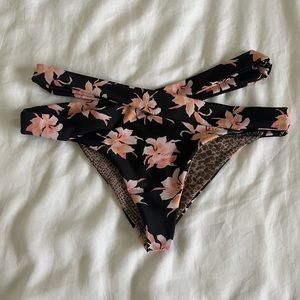 Acacia Fiji Bottoms